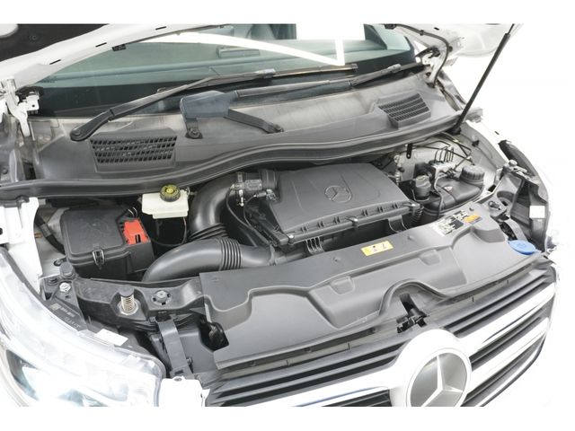 MERCEDES BENZ V class