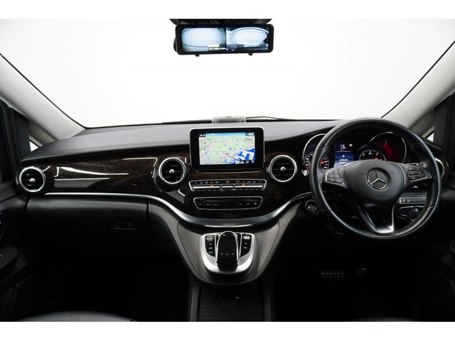 MERCEDES BENZ V class