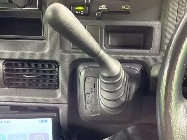SAMBAR truck 4WD