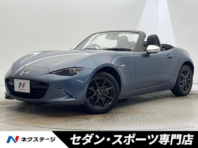 ROADSTER