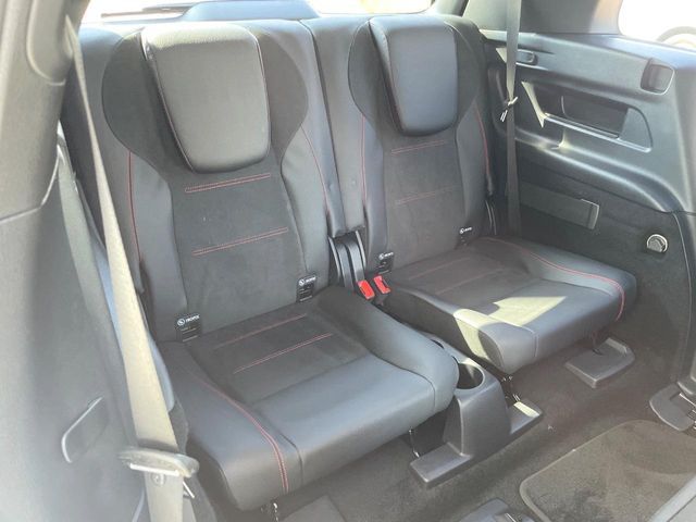 MERCEDES BENZ GLB