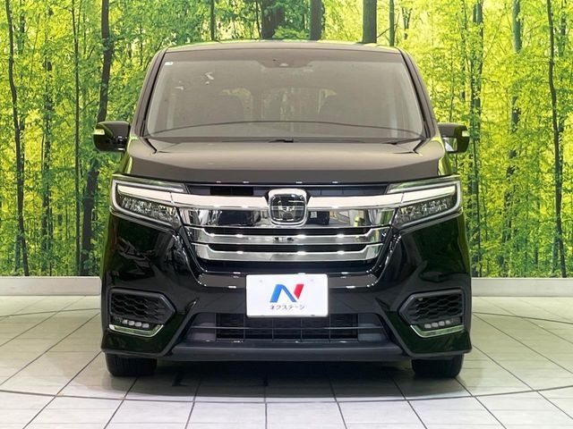 STEPWAGON e:HEV SPADA