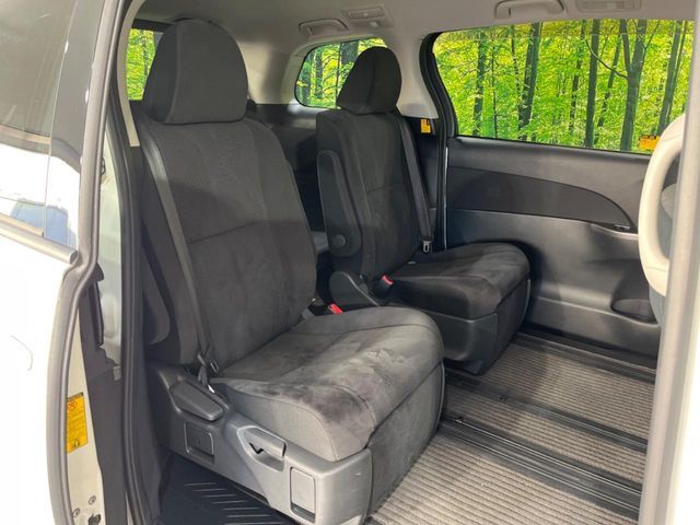 ESTIMA  4WD