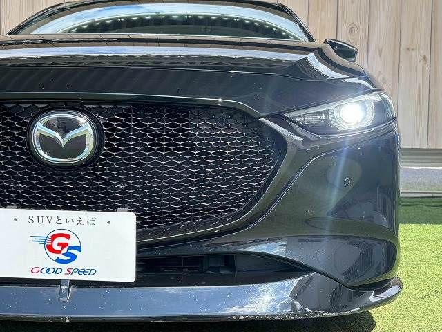 MAZDA3 FASTBACK