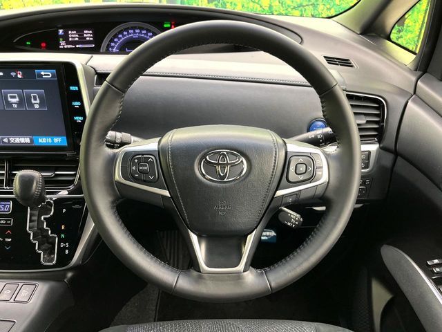 ESTIMA HYBRID 4WD