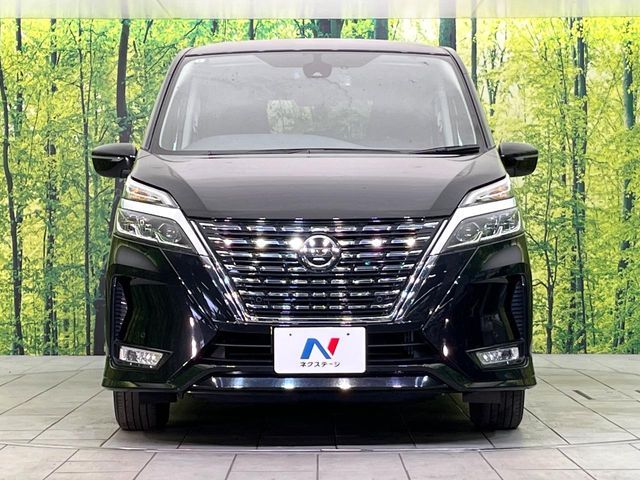 SERENA  S-HYBRID 4WD