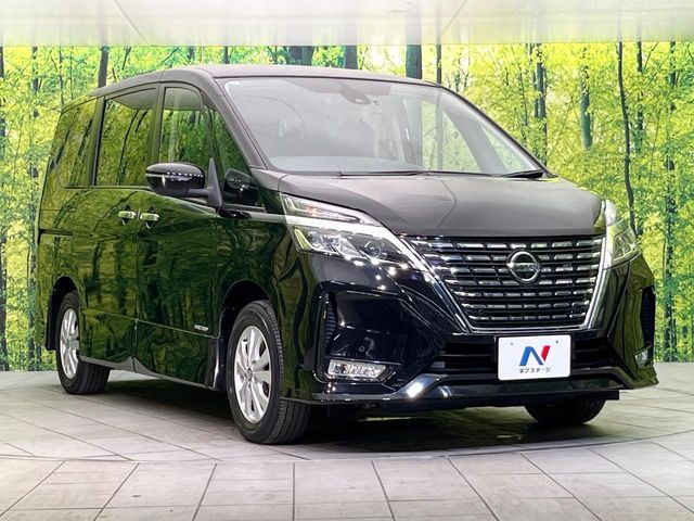 SERENA  S-HYBRID 4WD