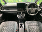 VOXY HYBRID