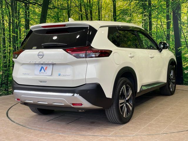 X-TRAIL HYBRID 4WD