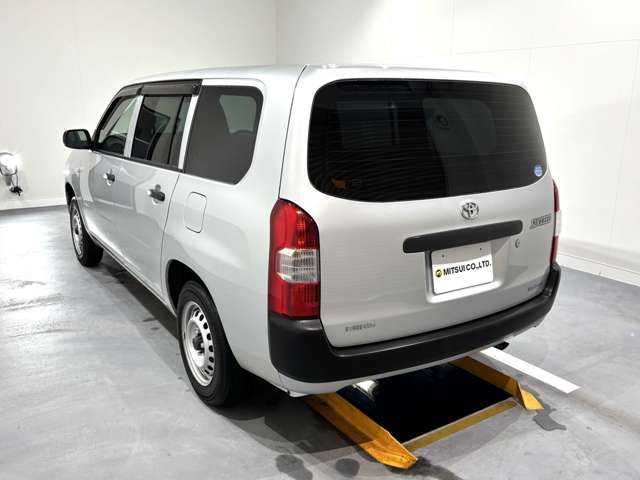 SUCCEED van 4WD
