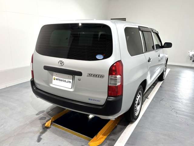 SUCCEED van 4WD