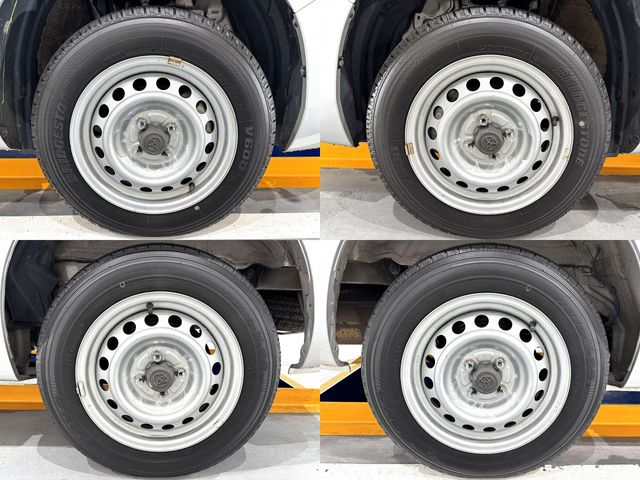 SUCCEED van 4WD