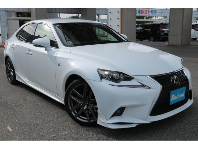 LEXUS IS350