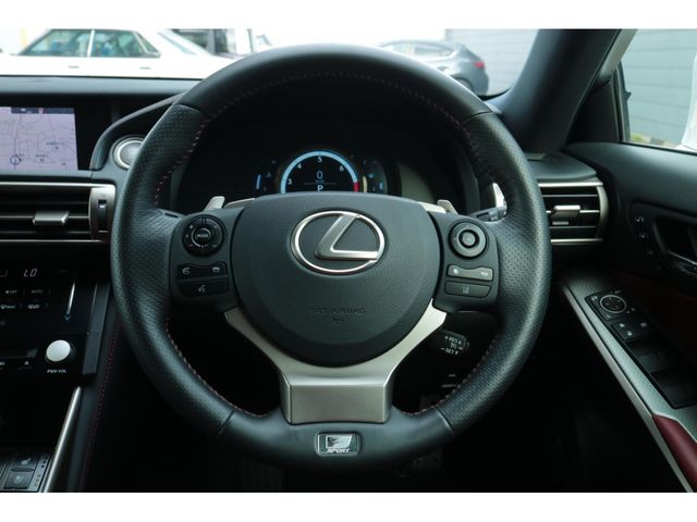 LEXUS IS350
