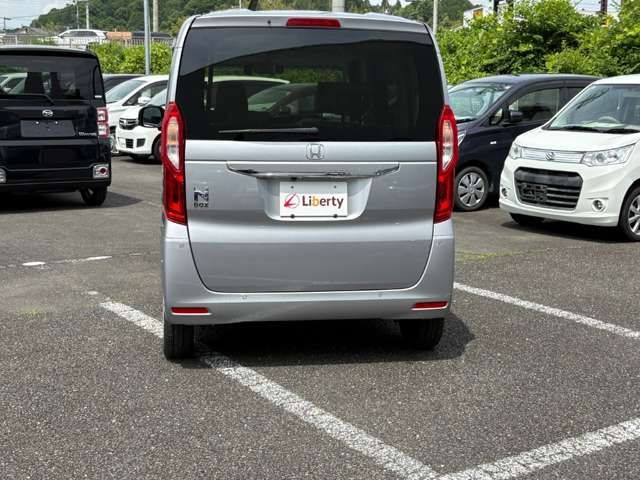 N BOX