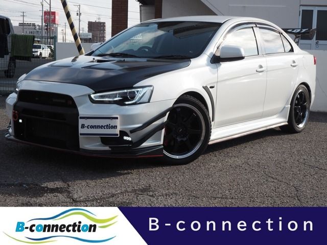 GALANT FORTIS 4WD