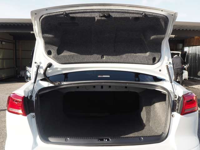 GALANT FORTIS 4WD