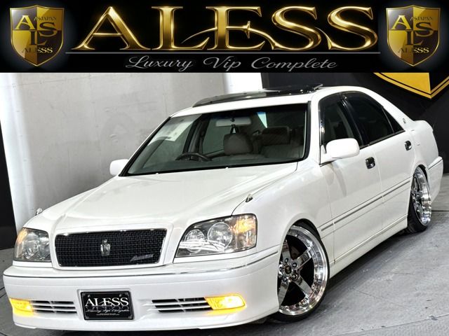 CROWN sedan