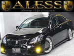 CROWN sedan