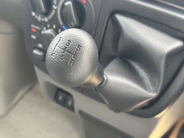 CLIPPER van