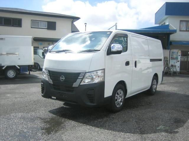 CARAVAN van 2WD