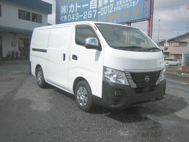 CARAVAN van 2WD
