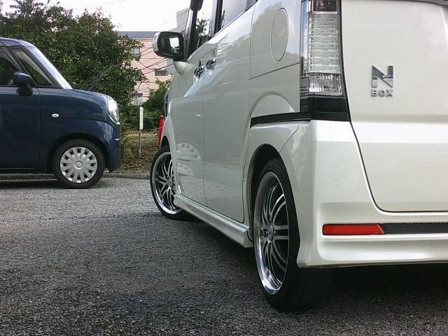 N BOX CUSTOM