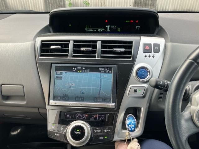PRIUS Alpha