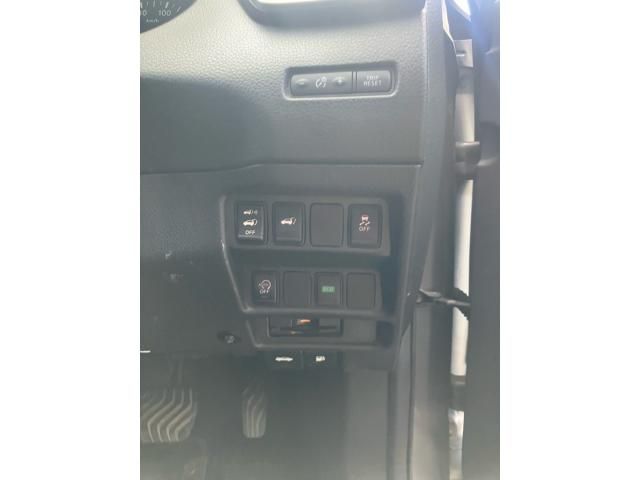 X-TRAIL 4WD