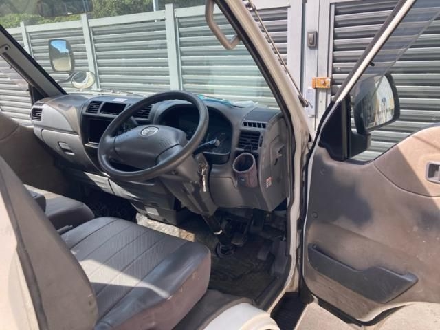 BONGO truck 2WD