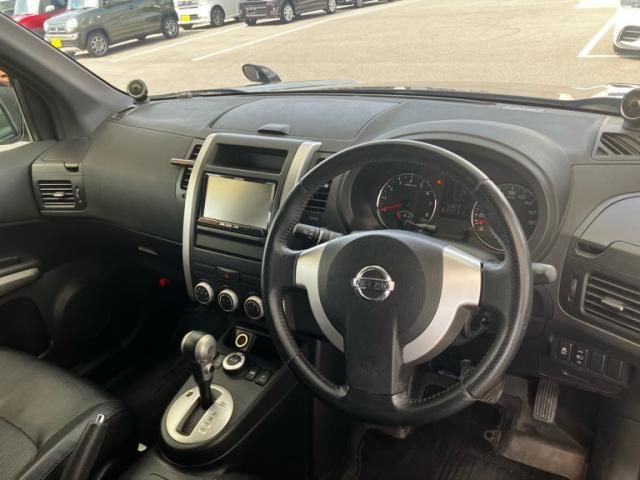 X-TRAIL 4WD