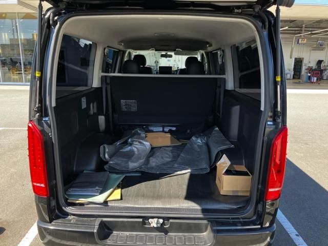 HIACE van 4WD