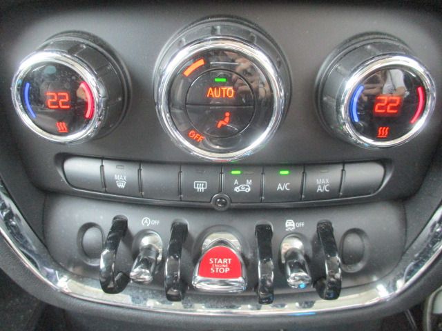 BMW MINI COOPER D CLUBMAN