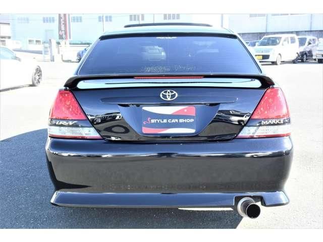 MARK2 sedan
