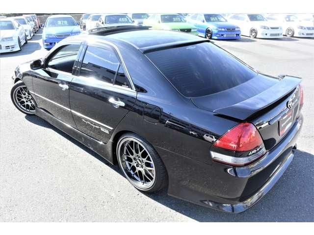 MARK2 sedan