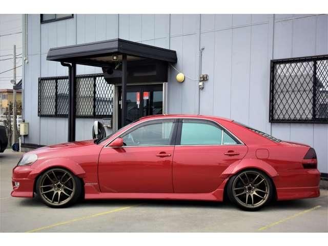 MARK2 sedan