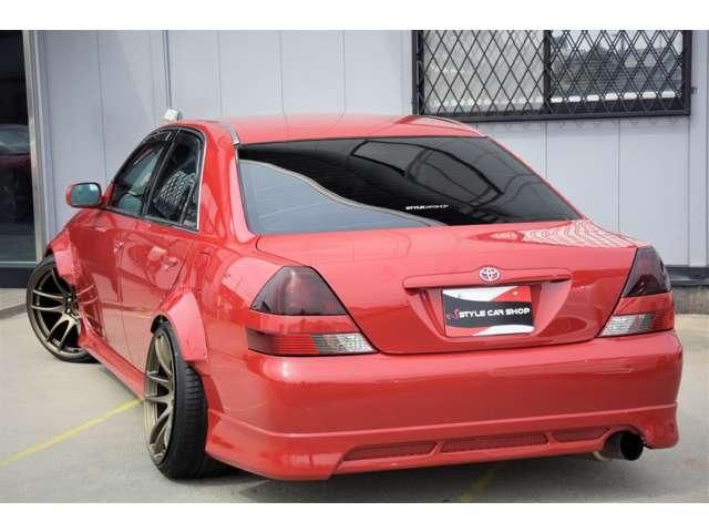 MARK2 sedan