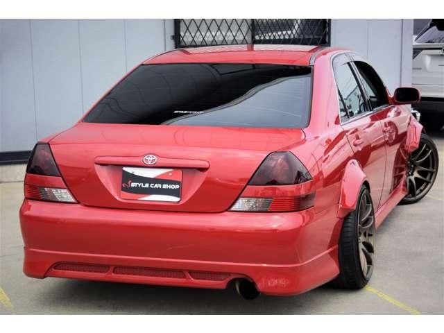 MARK2 sedan