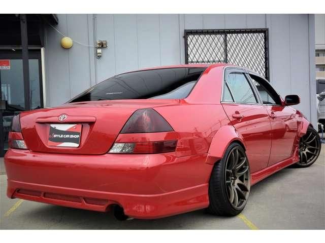 MARK2 sedan