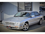 JAGUAR XJseries sedan