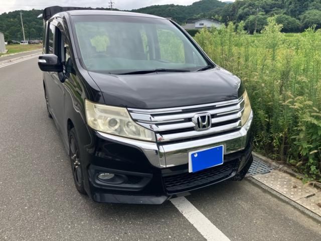 STEPWAGON SPADA 4WD
