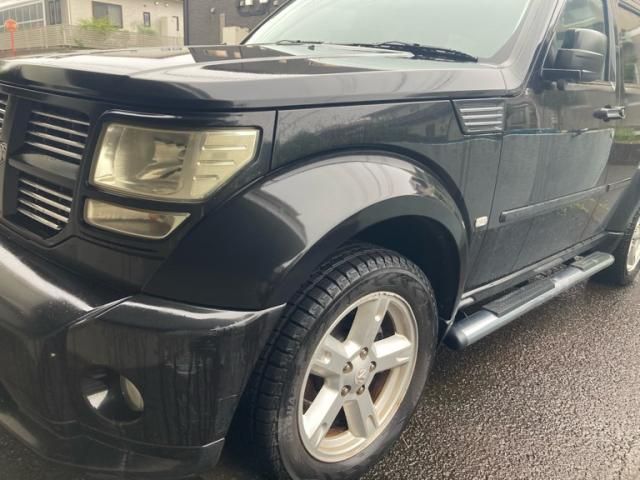 DODGE NITRO