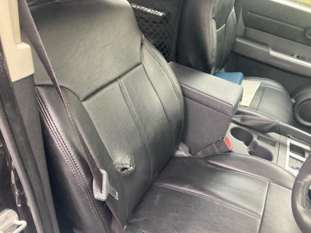 DODGE NITRO