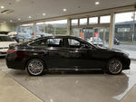 CROWN sedan hybrid 4WD