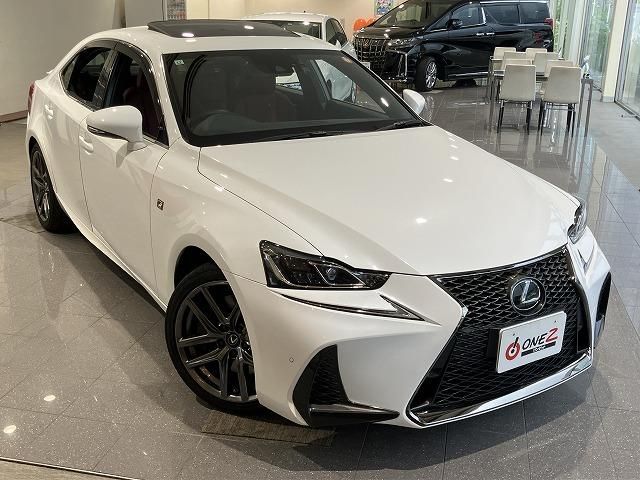 LEXUS IS350