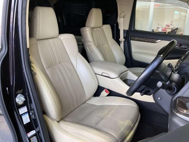 ALPHARD hybrid 4WD