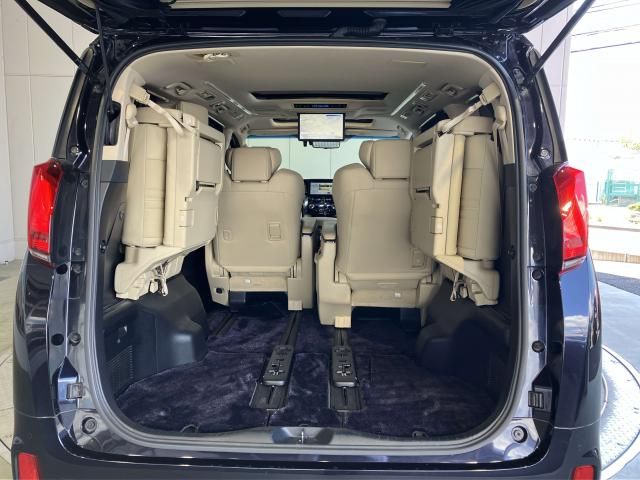 ALPHARD hybrid 4WD