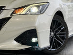 CROWN sedan hybrid