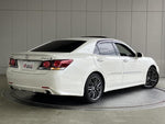 CROWN sedan