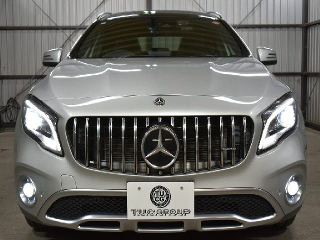 MERCEDES BENZ GLA class